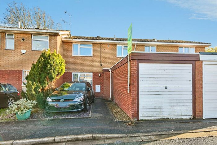 3 Bedroom Terraced House For Sale In St. Lukes Road, Burton-On-Trent, DE13