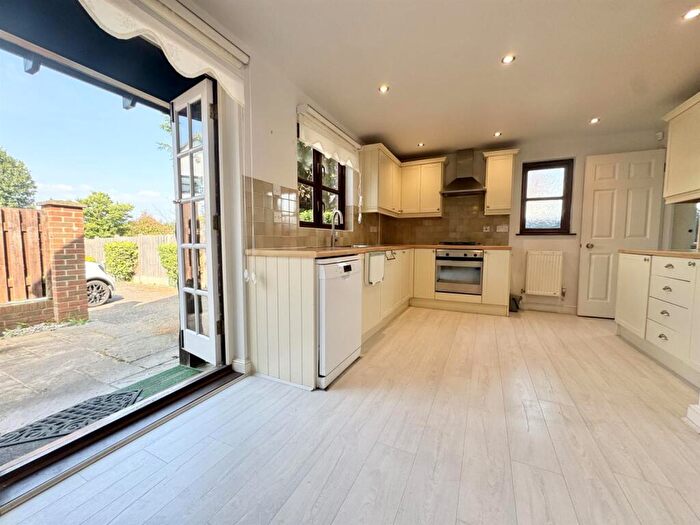 3 Bedroom Detached House For Sale In Bentley Mews, Faversham Avenue, Enfield, EN1