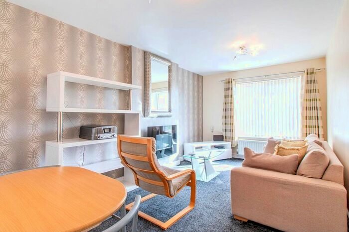 1 Bedroom Flat To Rent In Marston Avenue, Morley, Leeds, West Yorkshire, LS27