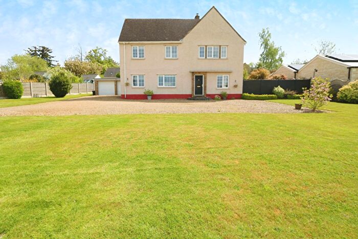 4 Bedroom Detached House For Sale In Kettering Road, Wothorpe, Stamford, PE9