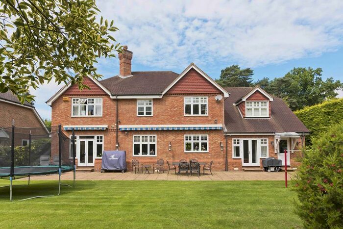 5 Bedroom Detached House To Rent In Courtney Place, Cobham, KT11