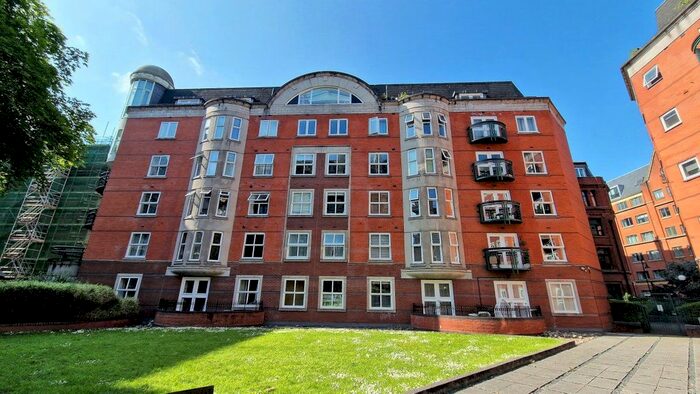 Studio To Rent In Venice Court, Sanuel Ogden St, M1