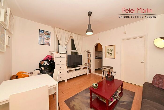 1 Bedroom Flat To Rent In Fortess Road, Kentish Town, NW5