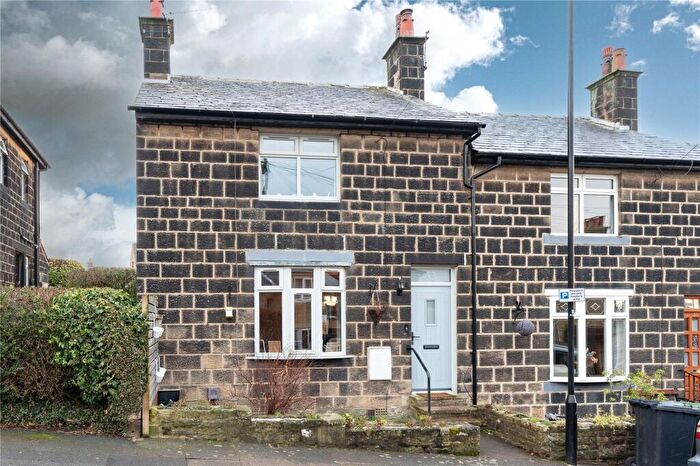 2 Bedroom End Of Terrace House For Sale In Ashtofts Mount, Guiseley, Leeds, West Yorkshire, LS20