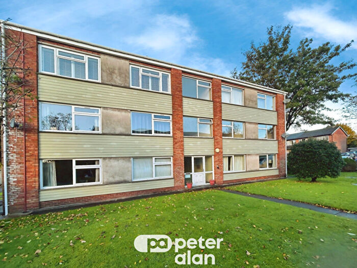 2 Bedroom Apartment To Rent In Rhiwbina, Cardiff, CF14