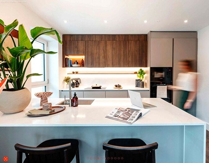 Studio For Sale In Bow Green, E3