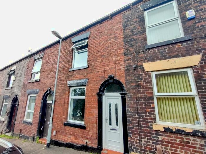 Houses for sale & to rent in OL1 3ER, Cunningham Way, Coldhurst Oldham