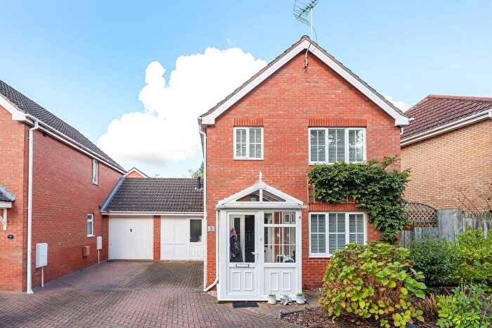 3 Bedroom Detached House For Sale In Yeats Way, Dereham, NR19
