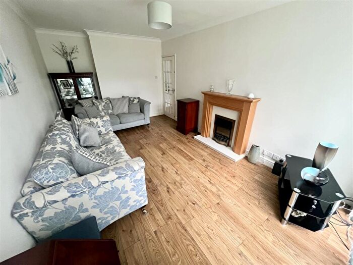 1 Bedroom Apartment For Sale In Stanley Close, Hall Green, Birmingham, B28