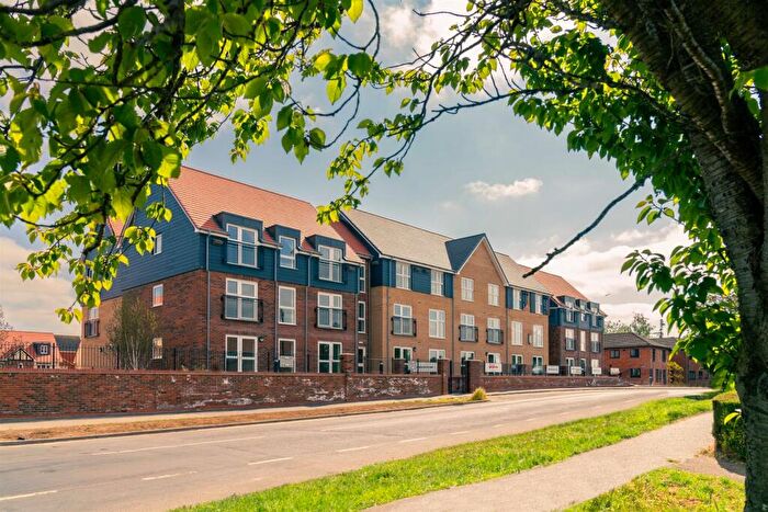 1 Bedroom Apartment For Sale In Waveney Place, Mendham Lane, Norfolk, IP20