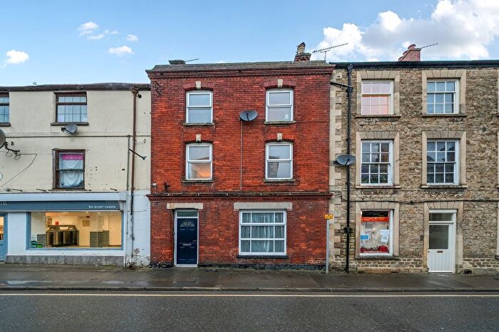 2 Bedroom Flat For Sale In Marlborough Street, Faringdon, Oxfordshire, SN7