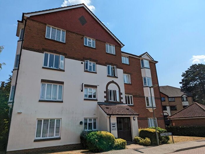 1 Bedroom Apartment To Rent In St Annes Rise, Redhill, RH1
