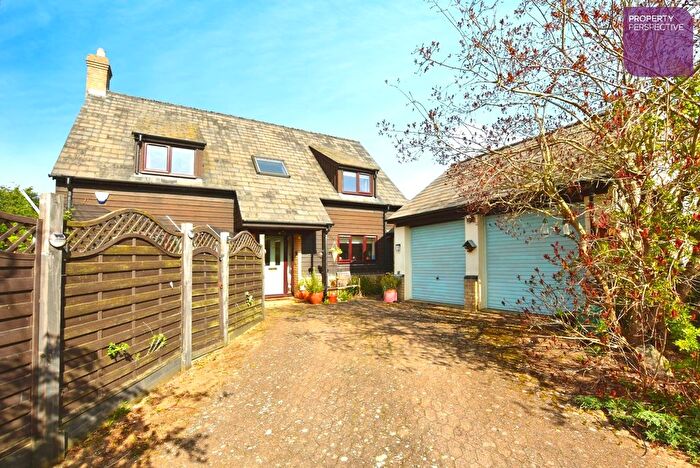 3 Bedroom Detached House For Sale In St. Thomas, Eltisley, St. Neots, PE19