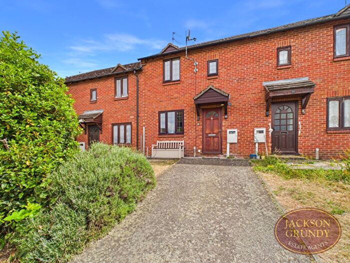 1 Bedroom Terraced House For Sale In Beech Avenue, Abington, NN3