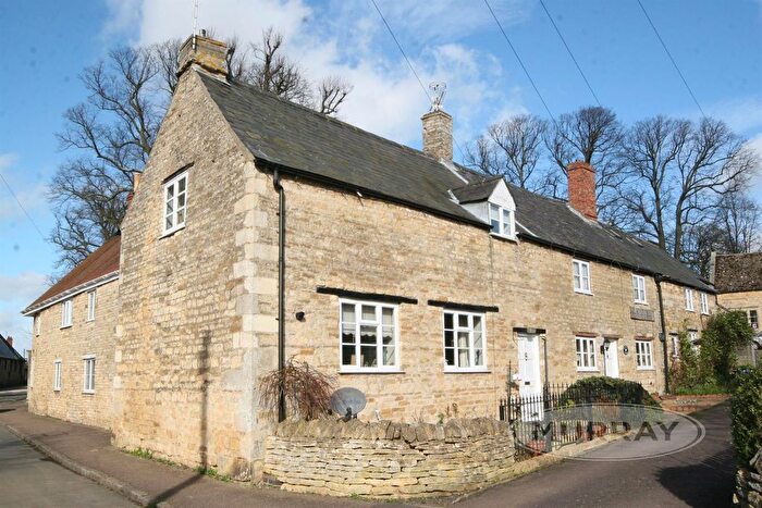 2 Bedroom Cottage To Rent In Old School Close, North Luffenham, Rutland, LE15