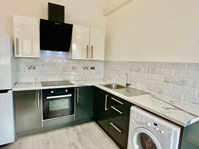 1 Bedroom Flat To Rent In Waterloo Street, St. Helens, WA10