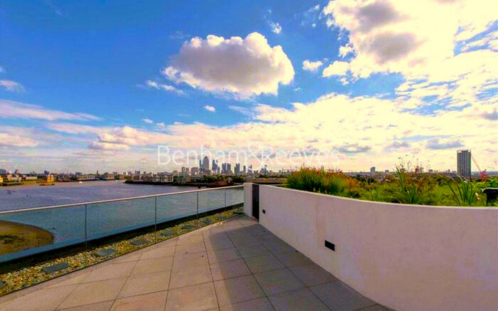 1 Bedroom Apartment To Rent In Wapping High Street, Wapping, E1W