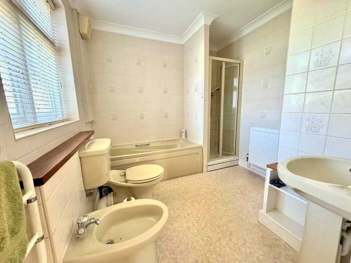 2 Bedroom Detached Bungalow For Sale In Oakleigh Crescent, Godmanchester, Cambridgeshire., PE29
