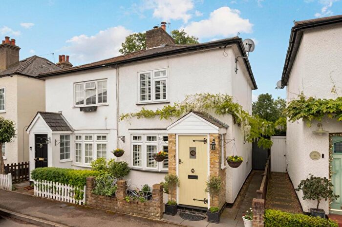 2 Bedroom Semi Detached House For Sale In Thistlecroft Road, Hersham, KT12