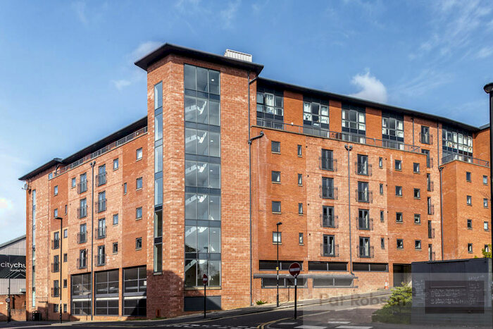 3 Bedroom Apartment To Rent In Rialto Apartments, Melbourne Street, Newcastle Upon Tyne, NE1