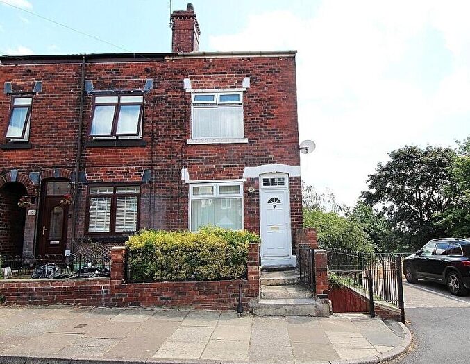3 Bedroom End Of Terrace House For Sale In . Ewers Road, Rotherham, South Yorkshire, S61
