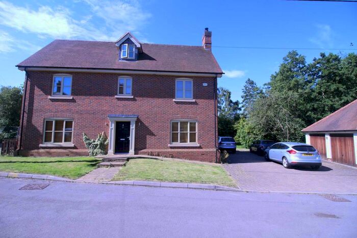 5 Bedroom Detached House To Rent In Robinsbridge Road, Coggeshall, CO6