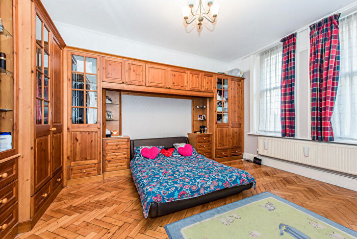 2 Bedroom Apartment To Rent In Guildford, GU1