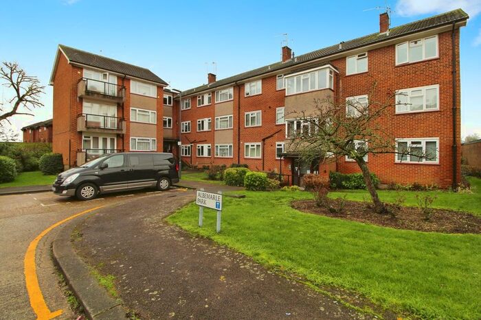 1 Bedroom Flat To Rent In Albemarle Park, Stanmore, HA7