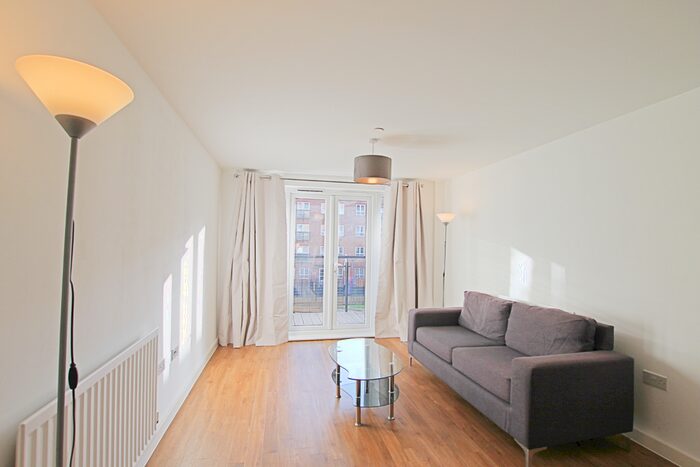 1 Bedroom Flat To Rent In Skerne Road, Kingston Upon Thames, KT2