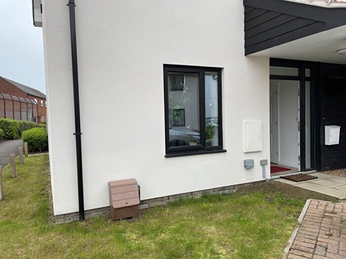 2 Bedroom Semi-Detached House For Sale In Peek Close, Sudbury, CO10