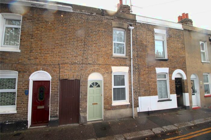 2 Bedroom Terraced House To Rent In Beach Street, Sheerness, Kent, ME12