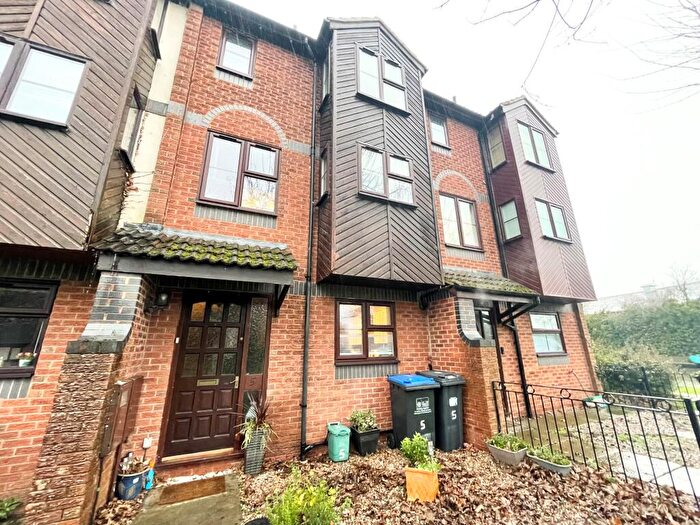 5 Bedroom Terraced House To Rent In Howard Walk, Warwick, CV34