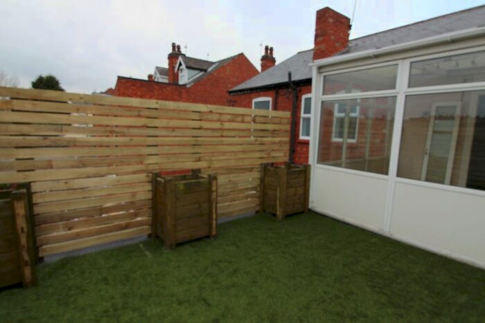 2 Bedroom Flat To Rent In Annesley Road, Hucknall, Nottingham NG15