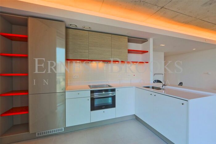 2 Bedroom Flat To Rent In Hoola West, Royal Victoria Dock, E16