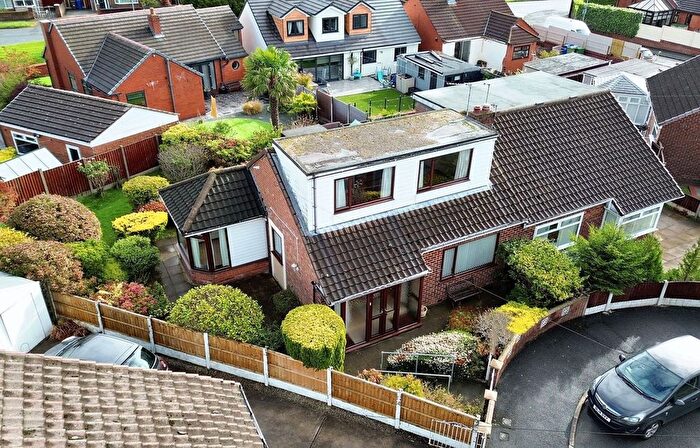 2 Bedroom Semi-Detached Bungalow For Sale In Elkan Close, Widnes, WA8