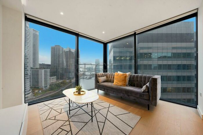 2 Bedroom Apartment To Rent In Hampton Tower, Marsh Wall, E14