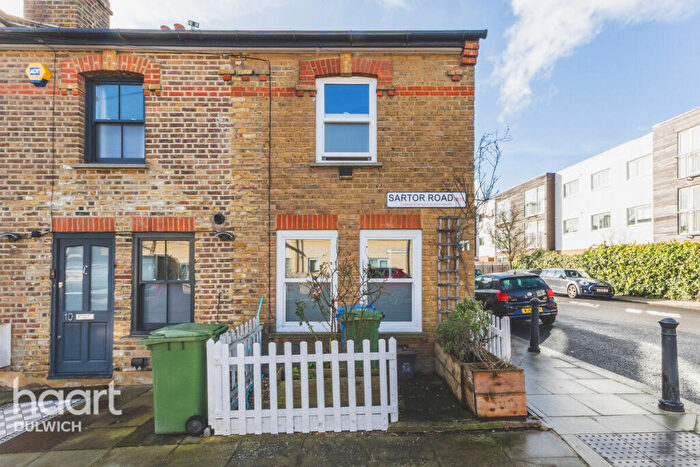 1 Bedroom End Of Terrace House For Sale In Sartor Road, London, SE15