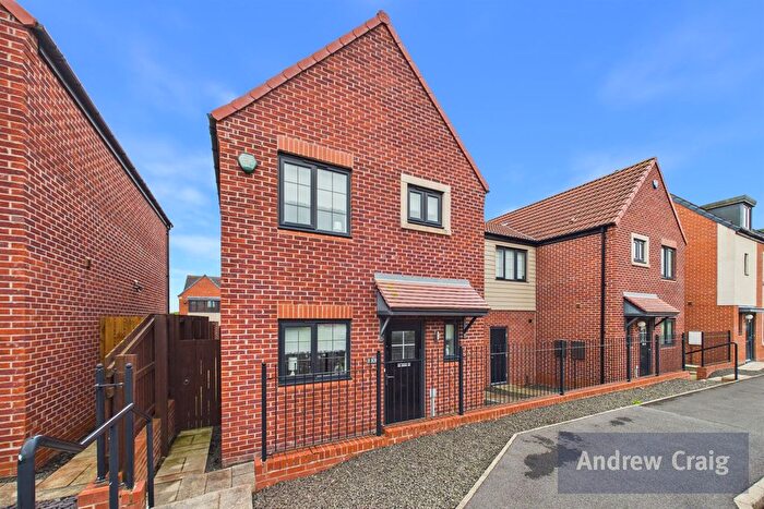 3 Bedroom Semi-Detached House For Sale In Brambling Place, Wideopen, NE13