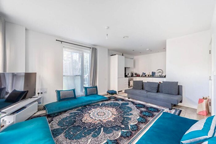 1 Bedroom Flat For Sale In Westmoreland Road, Kingsbury, London, NW9