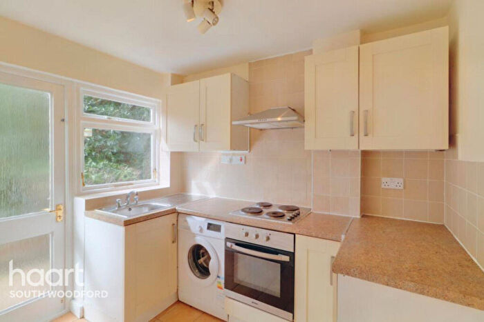 3 Bedroom End Of Terrace House To Rent In Wigram Road, London, E11