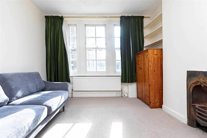 1 Bedroom Flat To Rent In Marshalsea Road, London, SE1