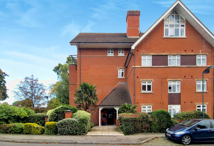 2 Bedroom Apartment To Rent In Stanmore Park, HA7