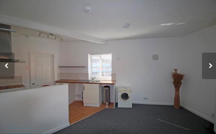 1 Bedroom Flat To Rent In Gateford Road, Worksop, Nottinghamshire, S80