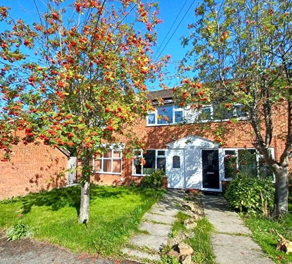 2 Bedroom Detached House To Rent In Allerton Grange Croft, Leeds, West Yorkshire, LS8