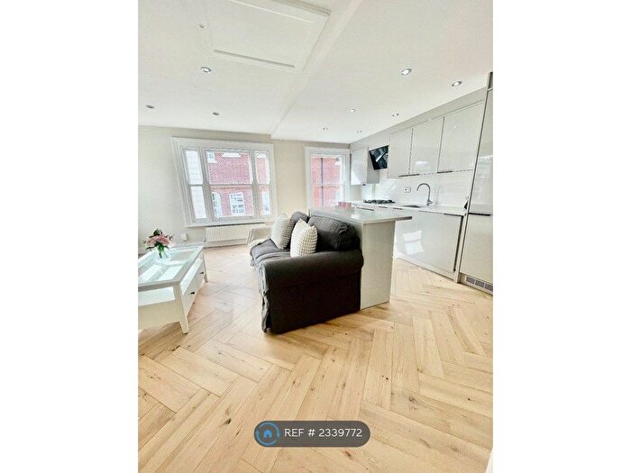 1 Bedroom Flat To Rent In New End, London, NW3