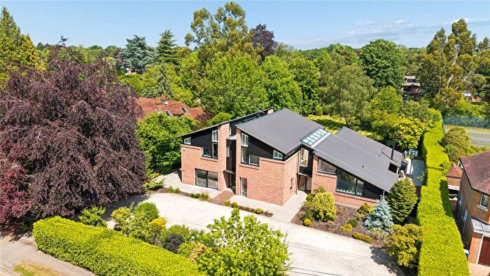 5 Bedroom Detached House For Sale In Hervines Road, Amersham, Buckinghamshire, HP6