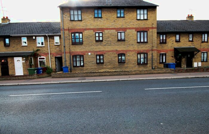 1 Bedroom Flat To Rent In London Road, Grays, RM17