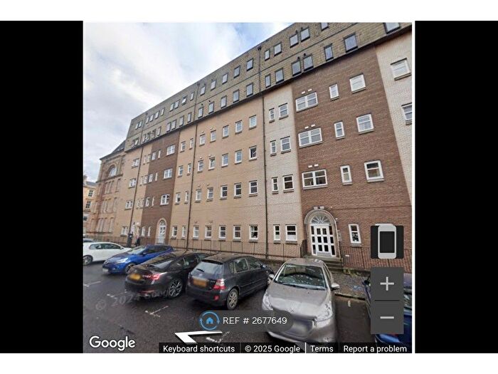 3 Bedroom Flat To Rent In Beltane Street, Glasgow, G3
