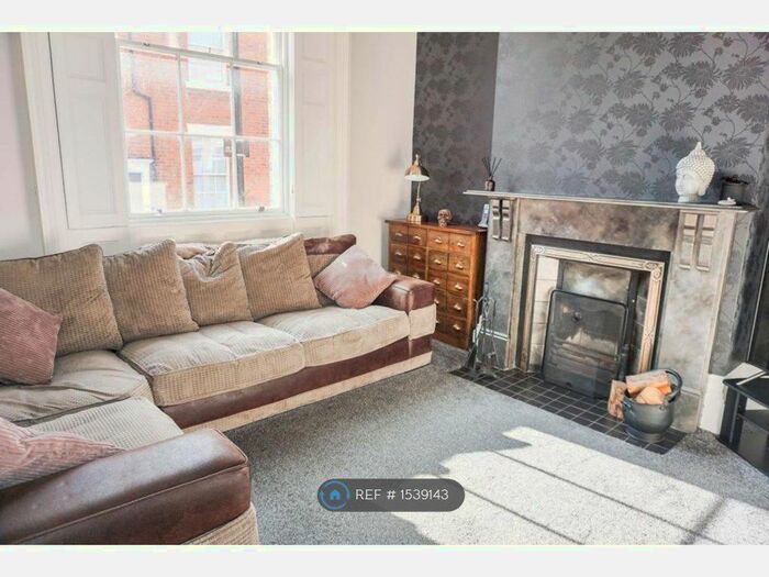 6 Bedroom Terraced House To Rent In Regent Street, Preston, PR1