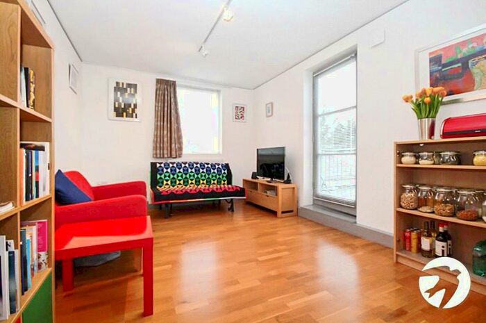 2 Bedroom Flat To Rent In Welling High Street, Welling, DA16